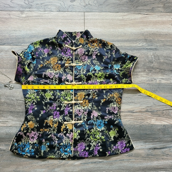 Eastern Collection Top - Picture 10 of 12